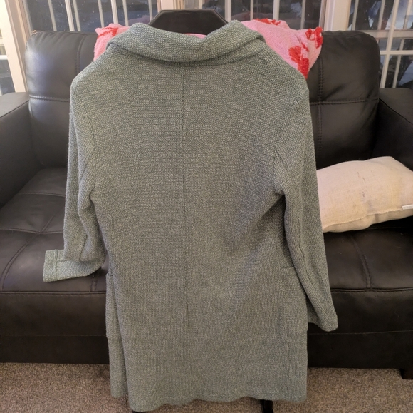 Green Jacket - Picture 5 of 7